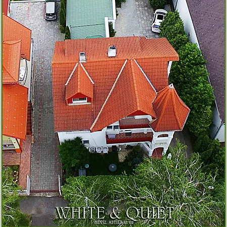 Guest house White & Quiet Apartment House Heviz