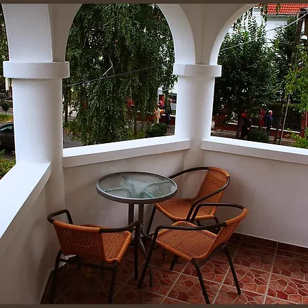 White & Quiet Apartment House Guest house Heviz