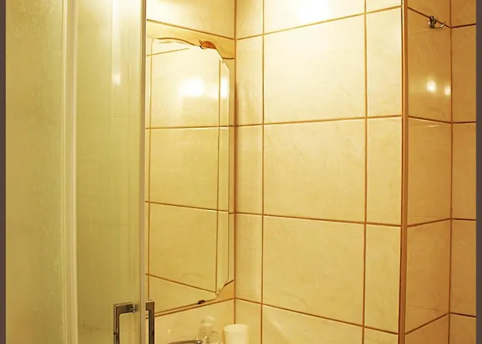 White & Quiet House Πανσιόν 4*