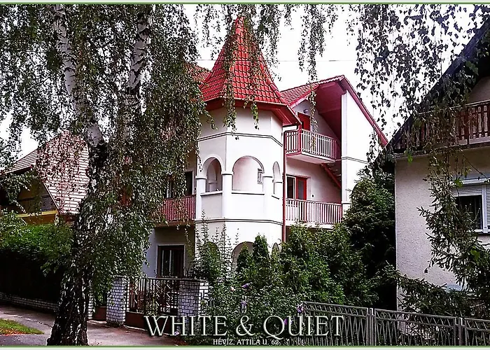 White & Quiet House